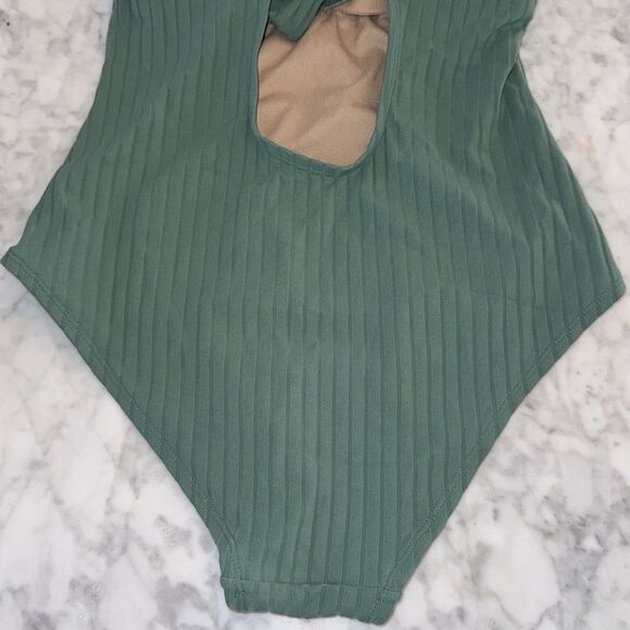 KONA SOL GREEN ONE PIECE BATHING SUIT M - Picture 3 of 7